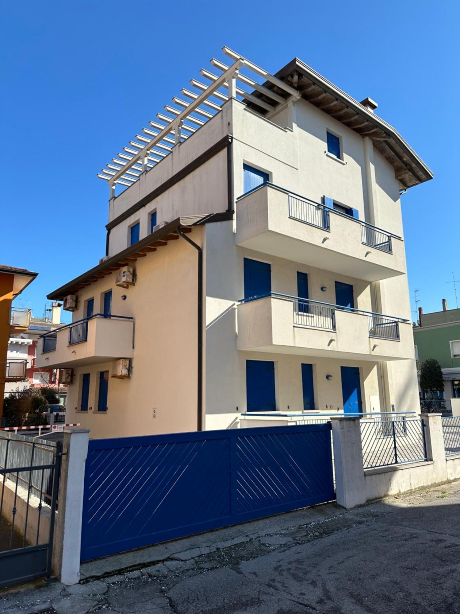 Residence Stefania Attici Su 2 Livelli - Agenzia Cocal Caorle Kültér fotó